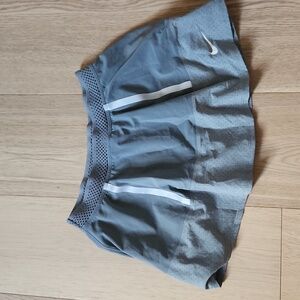 Nike Skirt Skort Shorts Under